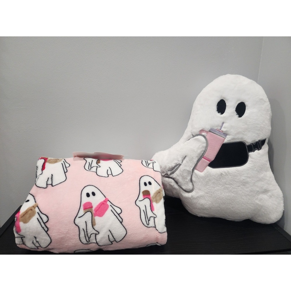 Hey Boo! Spooky Nights Ghost w/Stanley Crossbody Blanket & Pillow Set NWT